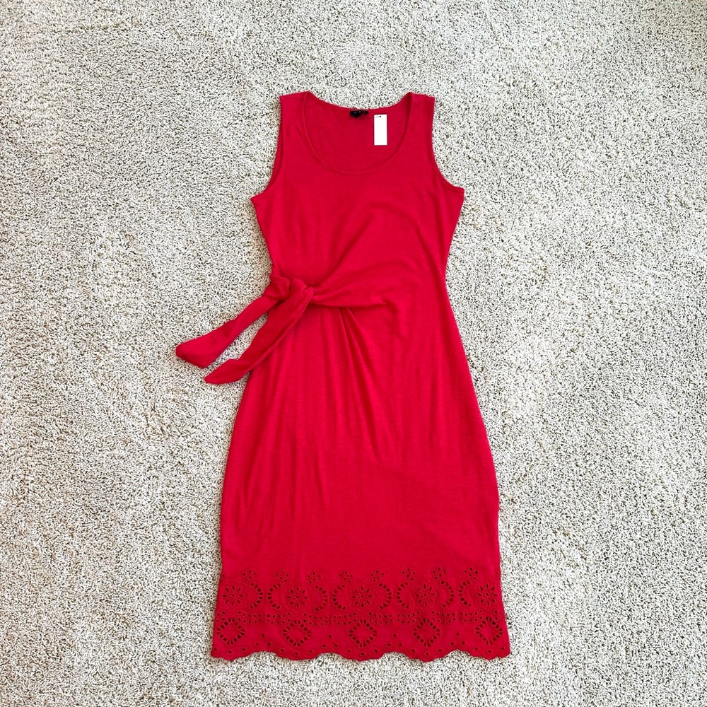 Beautiful Sleeveless Dress